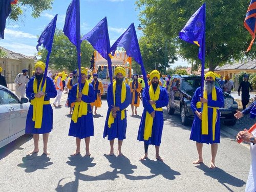 ਗੁਰੂ ਨਾਨਕ ਦੇਵ ਜੀ ਦੇ 555ਵੇਂ ਪ੍ਰਕਾਸ਼ ਦਿਹਾੜੇ ਮੌਕੇ ਐਡੀਲੇਡ ਦੀਆਂ ਸਿੱਖ ਸੰਗਤਾਂ ਵੱਲੋਂ ਨਗਰ ਕੀਰਤਨ ਦਾ ਆਯੋਜਨ @Gurdwara Sri Dashmesh Darbar Virginia