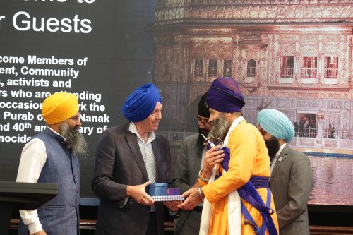 Sikh community celebrates 555th Parkash Purab of Guru Nanak Sahib Ji