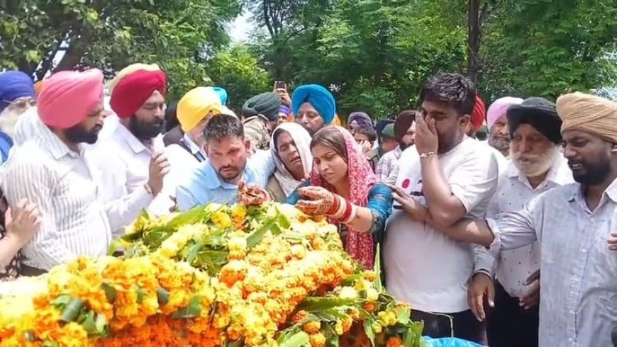 ਮਾਨੂੰਪੁਰ ਦੇ ਸ਼ਹੀਦ ਪ੍ਰਿਤਪਾਲ ਸਿੰਘ ਨੂੰ ਸਰਕਾਰੀ ਸਨਮਾਨ ਨਾਲ ਅੰਤਿਮ ਵਿਦਾਈ