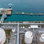 ਰੂਸੀ ਤੇਲ ਦੀ ਖਰੀਦ ਘਟਾਏਗਾ ਭਾਰਤ: ਸਿਰਫ਼ ਜ਼ਰੂਰੀ ਸਪਲਾਈ ਦਾ ਹੀ ਹੋਵੇਗਾ ਆਯਾਤ, ਜਾਣੋ ਕੀ ਹੈ ਰਣਨੀਤਕ ਕਾਰਨ Image