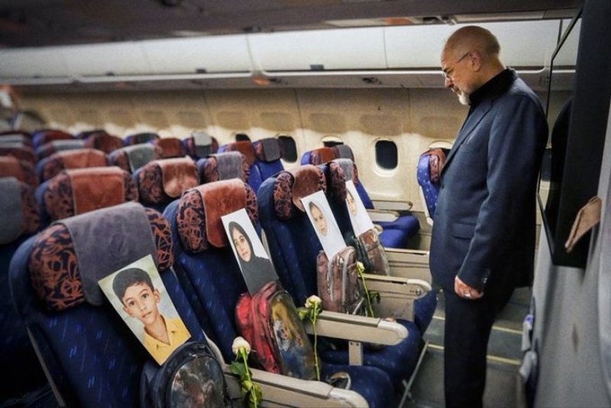 ਅਮਰੀਕਾ-ਇਰਾਨ ਸ਼ਾਂਤੀ ਵਾਰਤਾ ਦਰਮਿਆਨ ਦਿਲ ਦਹਿਲਾਉਣ ਵਾਲੀਆਂ ਤਸਵੀਰਾਂ: ਮੀਨਾਬ ਦੇ ‘ਸ਼ਹੀਦ’ ਬੱਚਿਆਂ ਦੀ ਹਾਲਤ ਦੇਖ ਕੰਬੀ ਦੁਨੀਆ