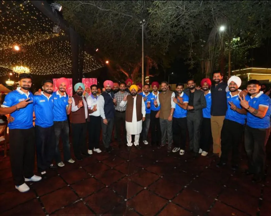 “ਆ ਗਏ ਘੈਂਟ ਮੁੰਡੇ!”: ਮੁੱਖ ਮੰਤਰੀ ਭਗਵੰਤ ਮਾਨ ਨੇ ਆਪਣੀ ਜਲੰਧਰ ਰਿਹਾਇਸ਼ ’ਤੇ ਕੌਮਾਂਤਰੀ ਹਾਕੀ ਟੀਮਾਂ ਲਈ ਰੱਖੀ ਸ਼ਾਨਦਾਰ 'ਗਾਲਾ ਡਿਨਰ' ਪਾਰਟੀ